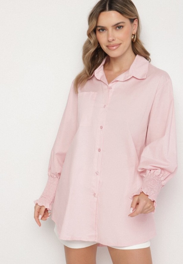Jasnoróżowa Bawełniana Koszula z Marszczonymi Rękawami i Falbankami Tanandoria