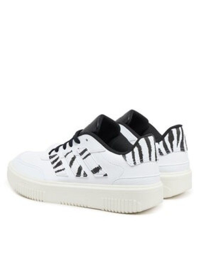 adidas Sneakersy Courtblock JI2210 Biały