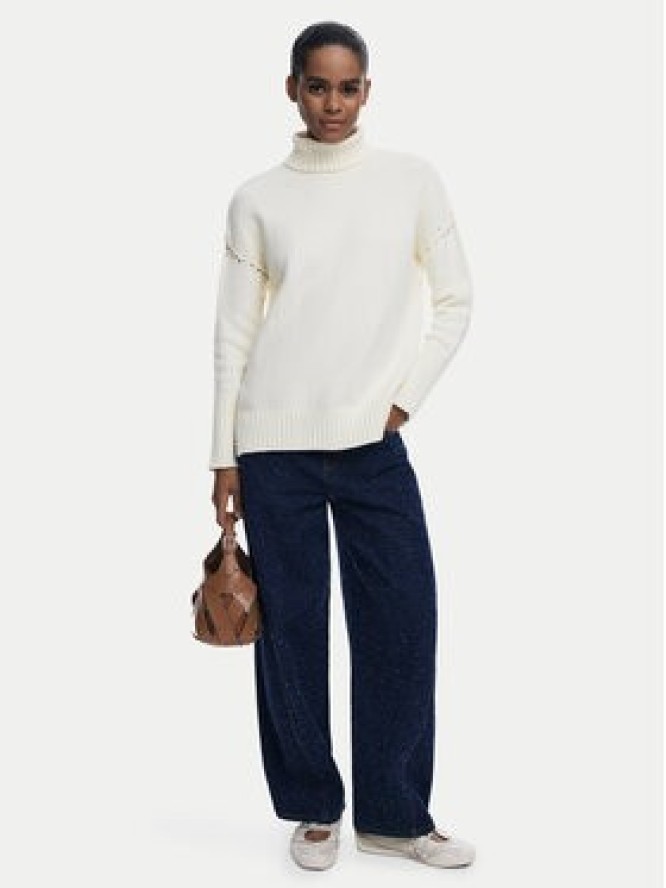 Desigual Golf Vantaa 25WWJF11 Biały Relaxed Fit