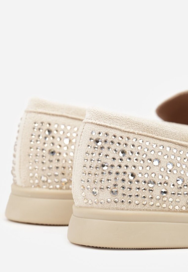 Beżowe Mokasyny z Cyrkoniami i Ozdobami Distantsteam