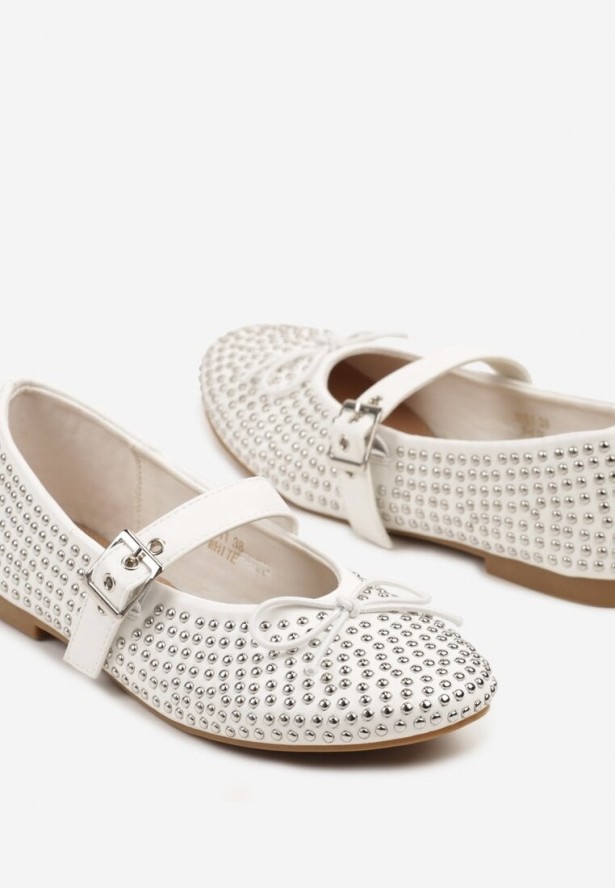 Białe Balerinki Typu Mary Jane z Cyrkoniami i Kokardą Luriellea