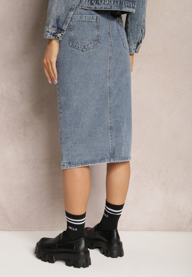 Niebieska Ołówkowa Spódnica Jeansowa z Rozcięciem i Paskiem z Saszetką Misitra