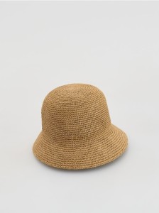 Pleciony kapelusz bucket - kremowy