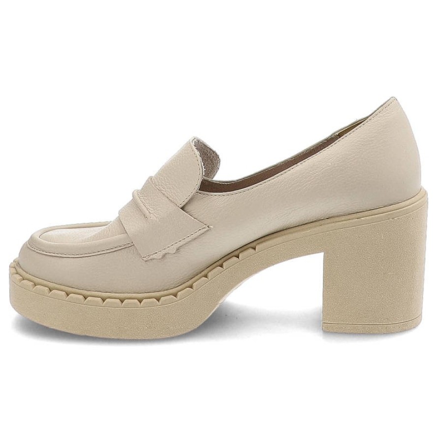 Półbuty damskie BLU, cholewka z licowej skóry naturalnej z paskiem na podbiciu i widocznymi przeszyciami stabilny obcas oraz gruba podeszwa z wyraźny