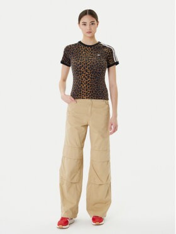 adidas T-Shirt Leopard Cali JW7304 Brązowy Slim Fit