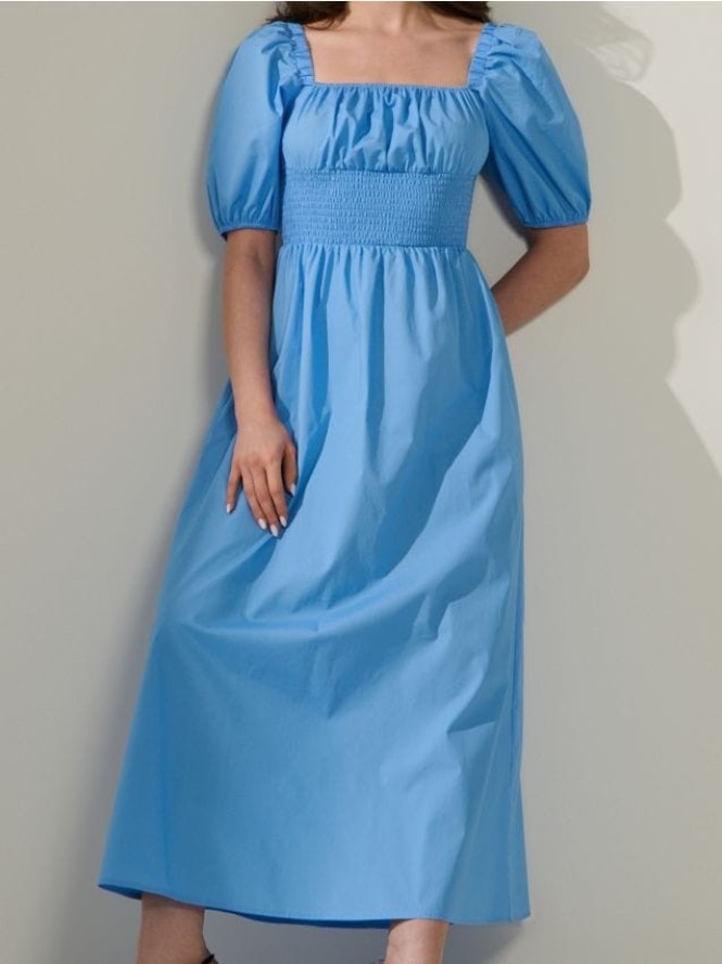 Bawełniana sukienka midi z bufiastymi rękawami - błękitny