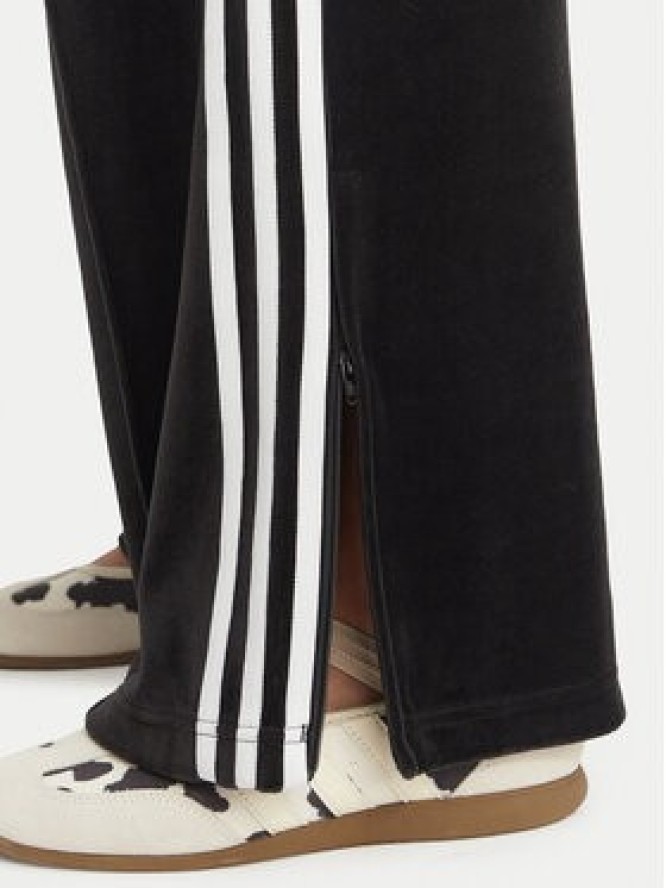 adidas Spodnie dresowe Velour LG4295 Czarny Loose Fit