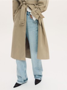 Jeansy straight ze średnim stanem - niebieski