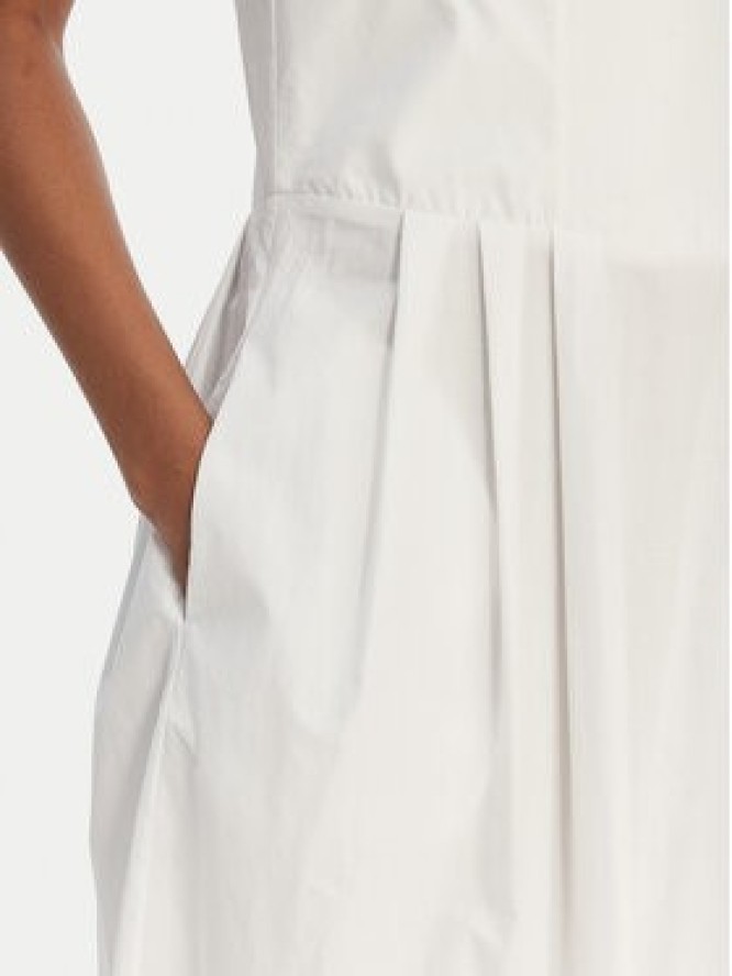 Guess Sukienka codzienna W6GKA0 W2353 Biały Regular Fit