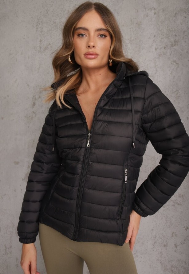 Czarna Pikowana Kurtka Przejściowa z Kapturem z Możliwością Odpięcia Feziel