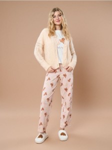 Ażurowy sweter - kremowy