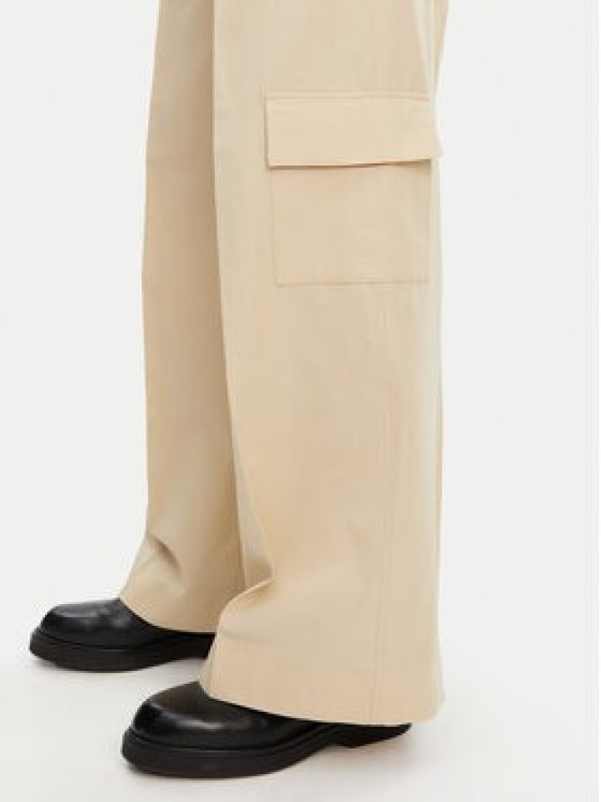 Calvin Klein Spodnie materiałowe K20K208168 Beżowy Wide Leg