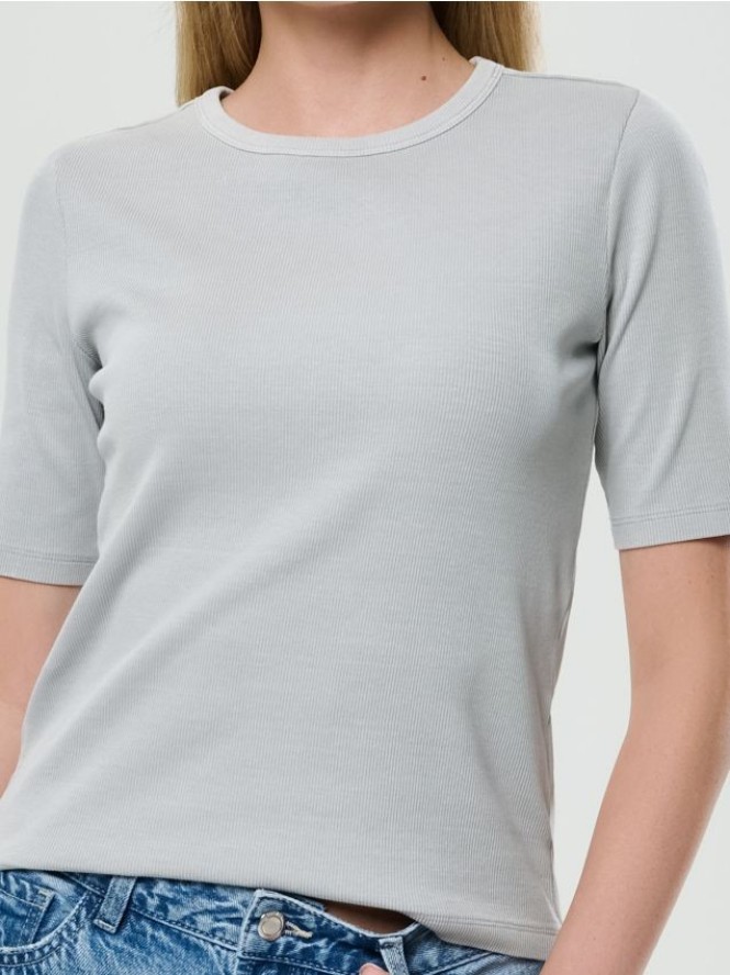 Prążkowana koszulka z krótkim rękawem - szary