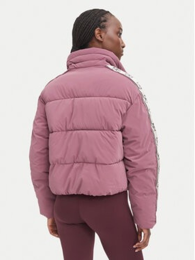 Guess Kurtka zimowa V5BL11 WGYC2 Różowy ciemny Regular Fit