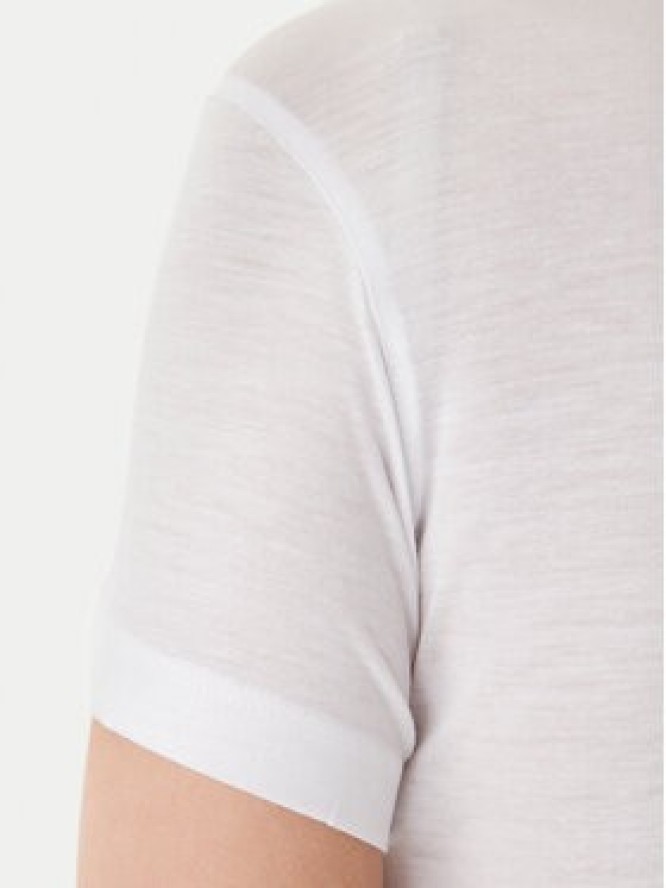 Guess T-Shirt W5GP31 KCSX2 Biały Classic Fit