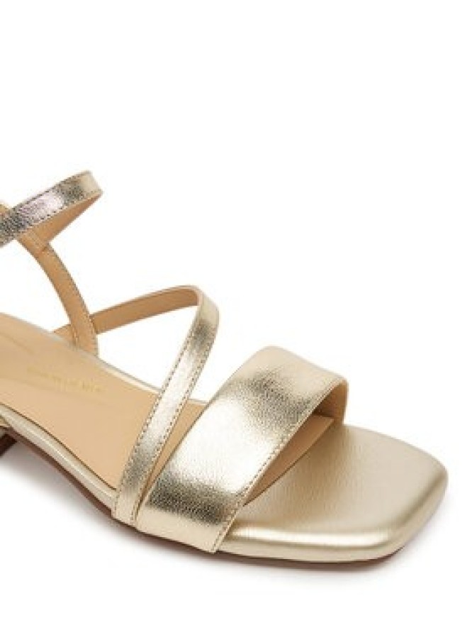 Clarks Sandały Serina35 Strap 26186120 Złoty