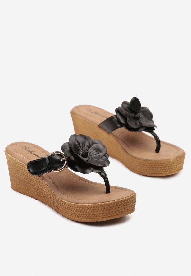 Czarne Klapki Typu Japonki na Koturnie z Kwiatami 3D Emimi