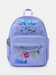 Plecak z tłoczeniami i dekoracyjnymi zawieszkami Stitch - błękitny
