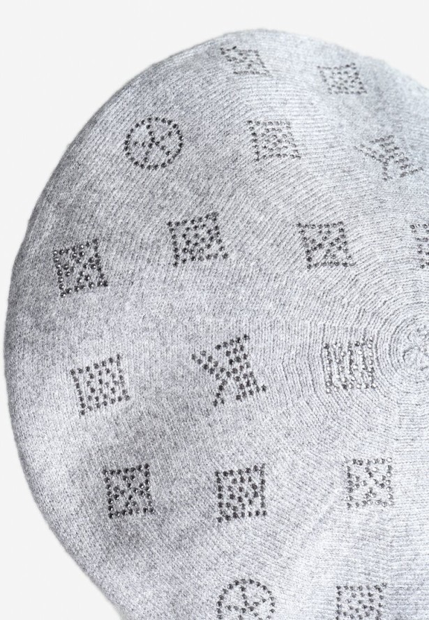 Szara Czapka Beret w Naszywki w Cyrkonie Nlaria