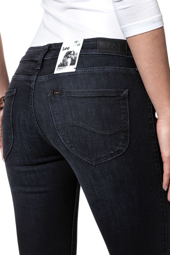 SPODNIE DAMSKIE LEE SCARLETT DARK BLUES L526YESO 112111941