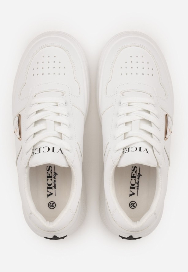 Białe Sneakersy VICES na Grubej Podeszwie z Trójkątną Aplikacją Meanata