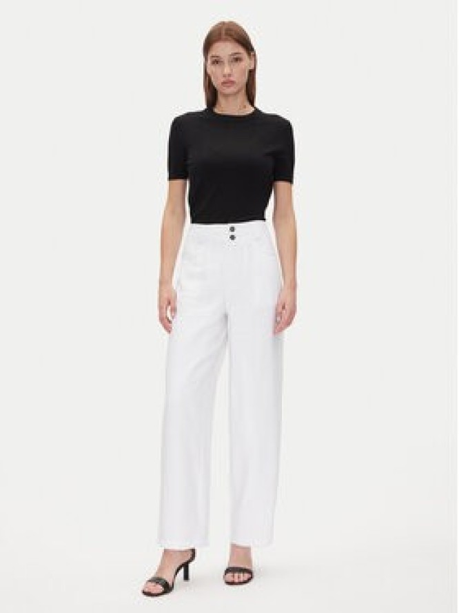 DKNY Spodnie materiałowe P41KTR48 Biały Loose Fit