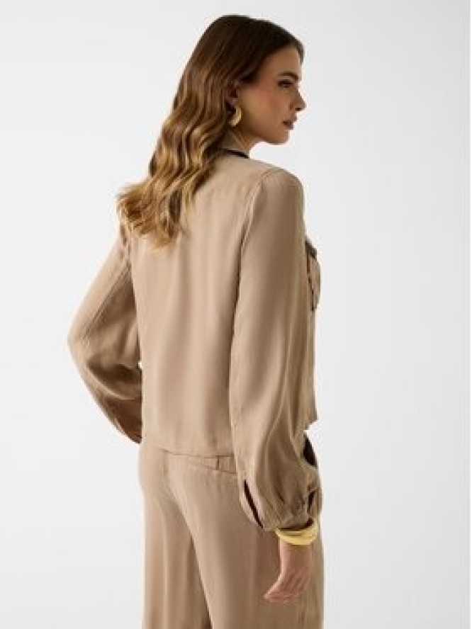 Guess Top 181460 Beżowy Classic Fit