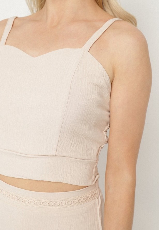 Beżowy Komplet z Dopasowanym Topem i Rozkloszowaną Spódnicą Addira