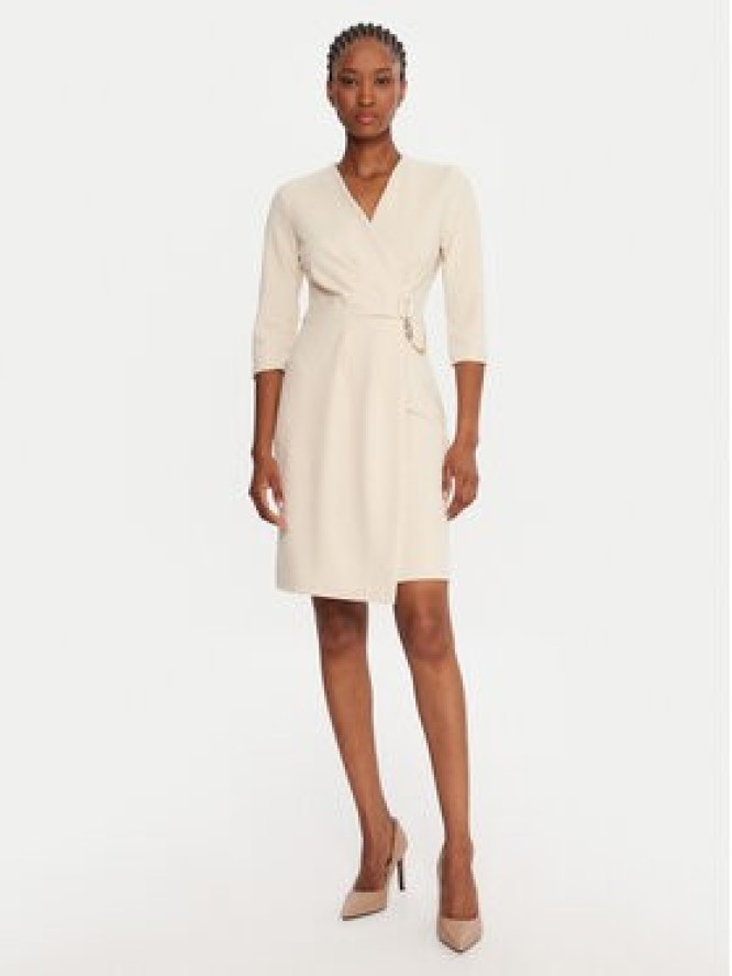 Rinascimento Sukienka koktajlowa CFC0020071002 Beżowy Regular Fit