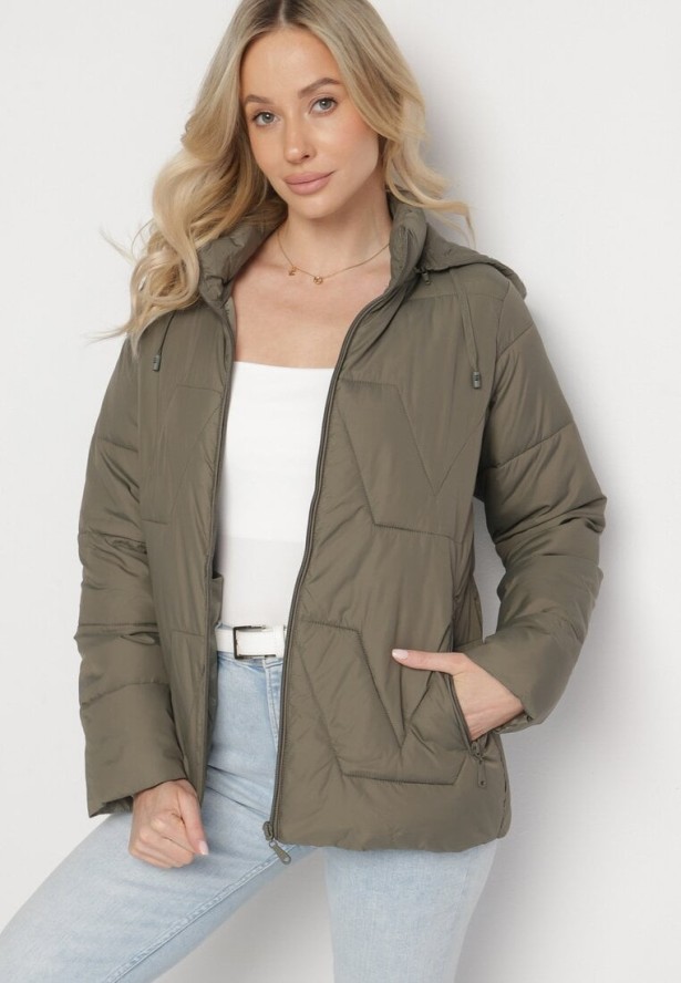 Ciemnozielona Kurtka z Szerokim Pikowaniem i Kapturem Yasidi