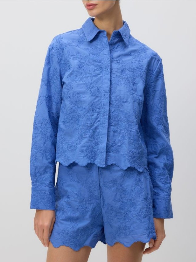 Bawełniana koszula z haftem - jasnoniebieski