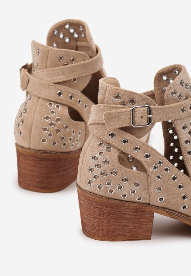 Beżowe Botki Vices na Słupku w Stylu Kowbojek z Metalicznymi Aplikacjami i Wycięciami Virori
