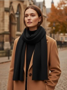 Czarny szalik basic - czarny