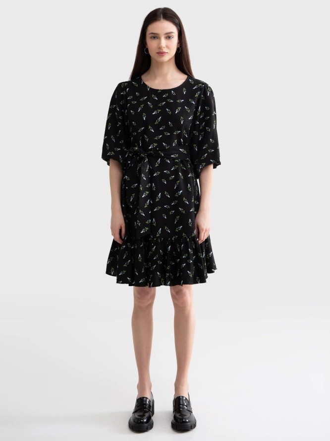 Sukienka damska z wiskozy z motywem kwiatowym czarna Bryana 906