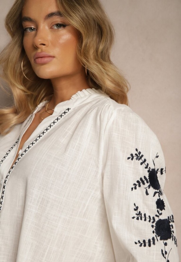 Biała Koszula Bawełniana z Ozdobnym Haftem i Falbanką Gonnarel