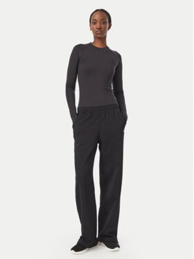 Under Armour Spodnie dresowe Ua Rival 6013552 Czarny Straight Fit