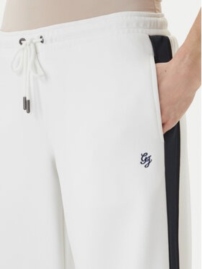 Guess Jeans Spodnie dresowe W6GBB6 KB212 Biały Relaxed Fit