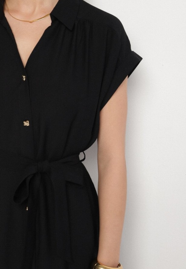 Czarna Wiskozowa Sukienka Koszulowa z Paskiem Rinaruna