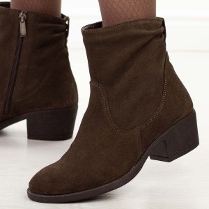 Czekoladowe zimowe Polskie kowbojki damskie Gregors 869