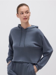 Krótka bluza z kapturem - ciemnoszary