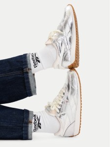 Reebok Sneakersy EOSS-CLASSIC AZ 100271645 Srebrny
