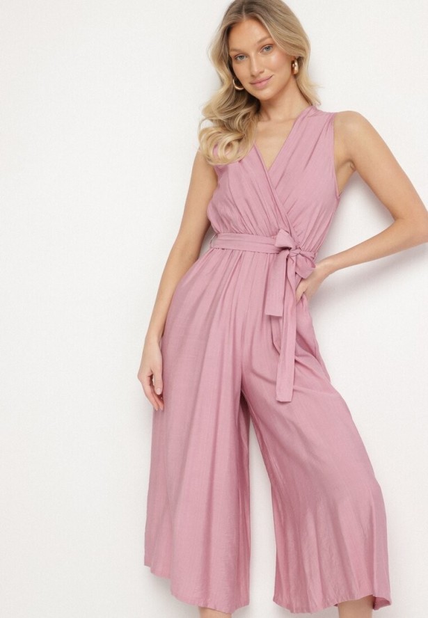 Fioletowy Taliowany Kombinezon z Wiskozą i Paskiem Evithrae