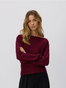 Sweter z błyszczącą aplikacją - bordowy