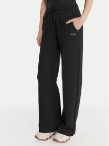 Guess Spodnie dresowe V6RB17 K9V31 Czarny Regular Fit