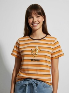 Bawełniana koszulka w paski z nadrukiem Winnie The Pooh - wielobarwny