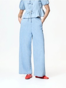 Jeansy wide leg z wiązaniem - niebieski