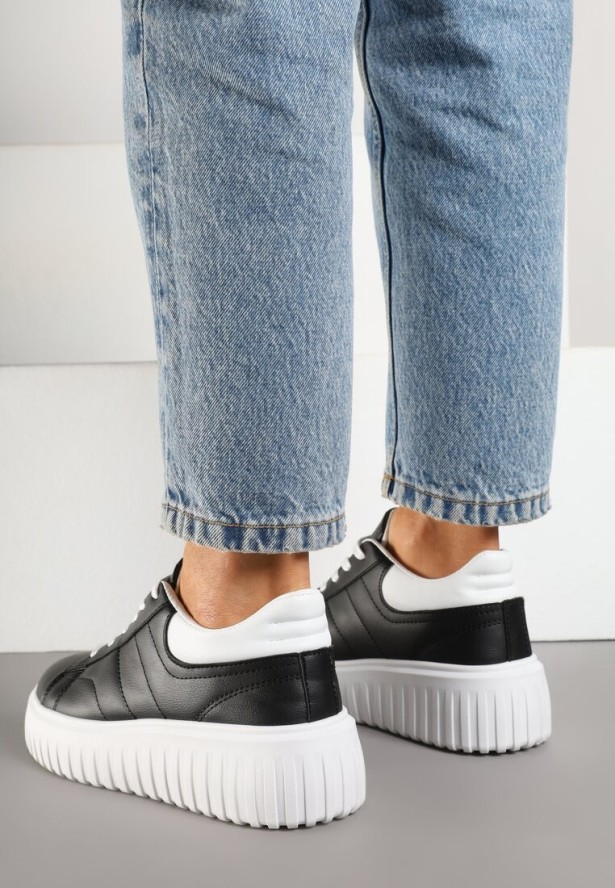 Czarno-Białe Sneakersy na Grubej Tłoczonej Podeszwie Zdivila