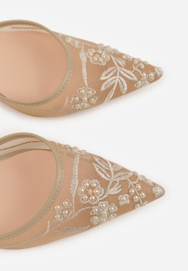 Ciemnobeżowe Sandały na Szpilce z Koronką Caskstar