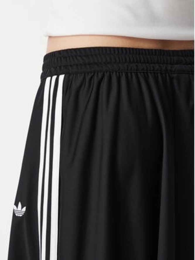 adidas Spodnie dresowe Firebird Skirt KR6663 Czarny Relaxed Fit