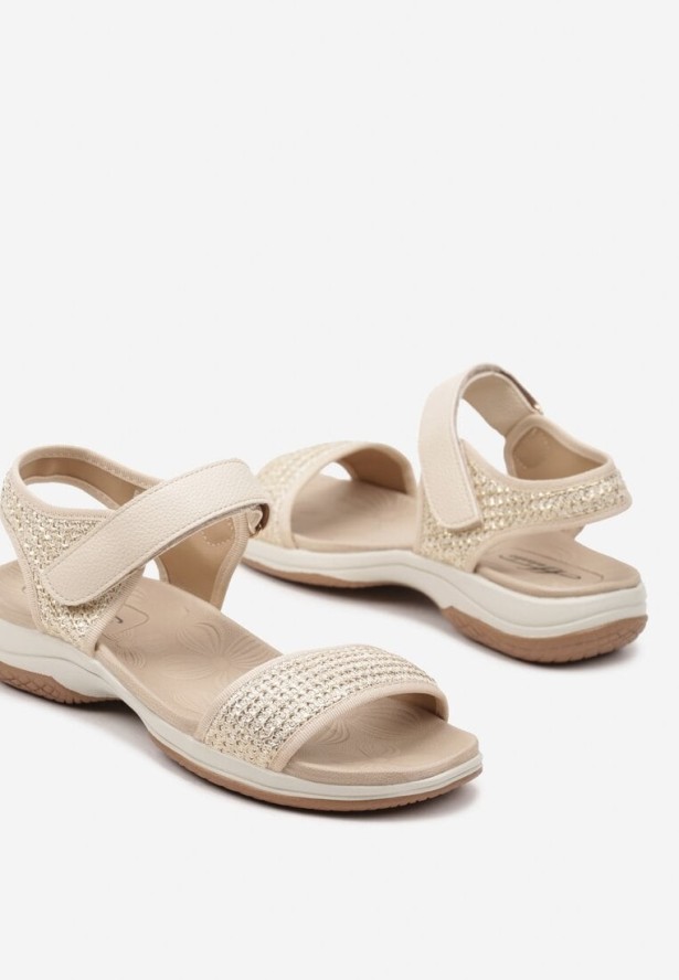 Beżowe Sandały z Plecioną Cholewką Taterria